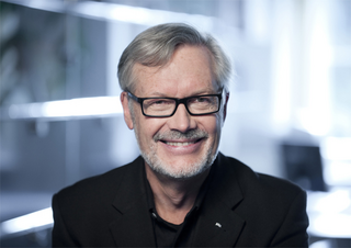 Prof. Hubert Biedermann